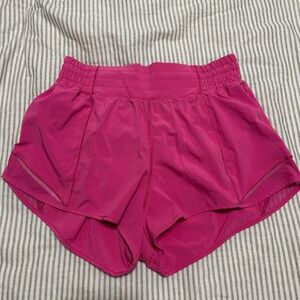 lululemon hottie hot short